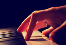 皇马再晋级，本泽马神勇建功：伯纳乌的夜，巨星的荣耀